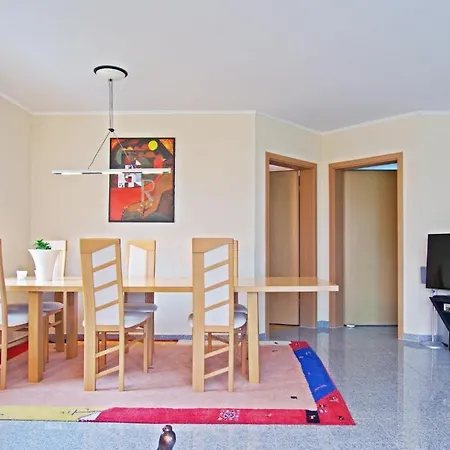Homestay Private In Sarstedt - Agency