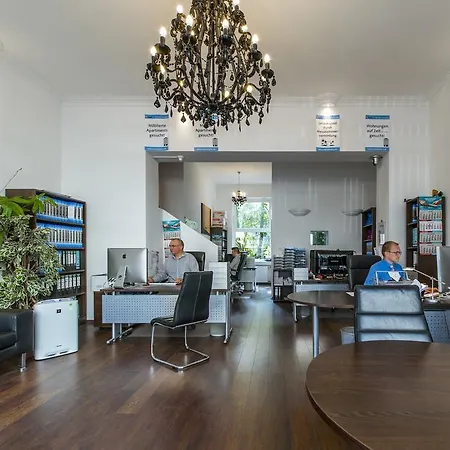 Private In Sarstedt - Agency Hannover