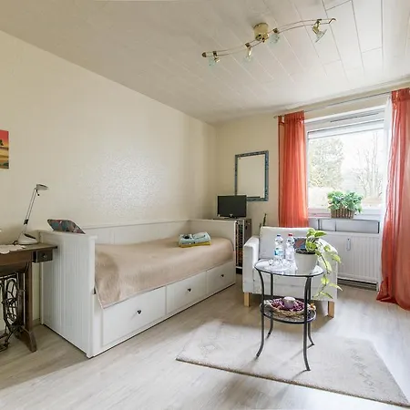Private In Sarstedt - Agency Homestay Hannover