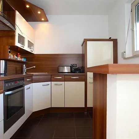 Private In Sarstedt - Agency Homestay *