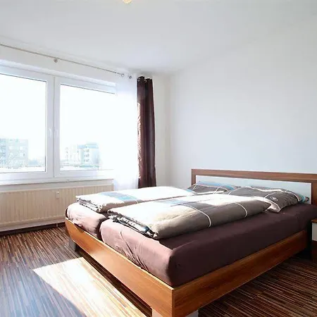 Homestay Private In Sarstedt - Agency