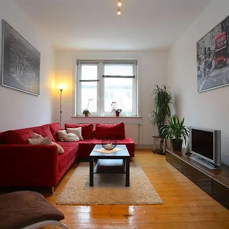 Homestay Private In Sarstedt - Agency