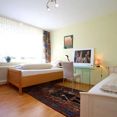 Private In Sarstedt - Agency Homestay