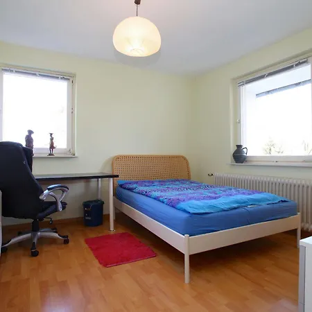 Private In Sarstedt - Agency Homestay *