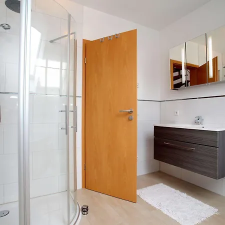 Private In Sarstedt - Agency Hannover