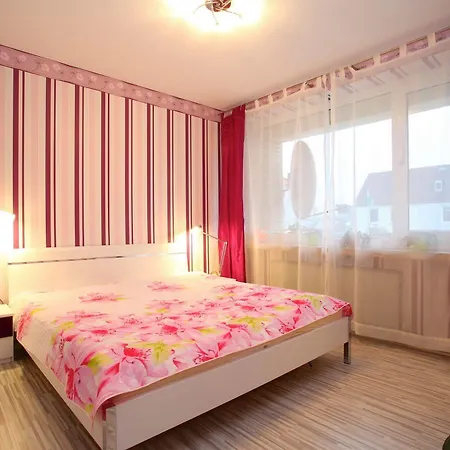 Private In Sarstedt - Agency Homestay *