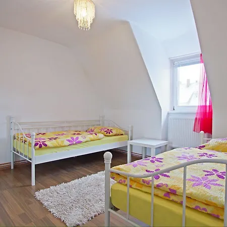 Private In Sarstedt - Agency Hannover
